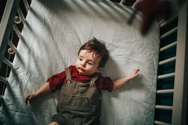 7-9 month baby sleep schedule and wake windows