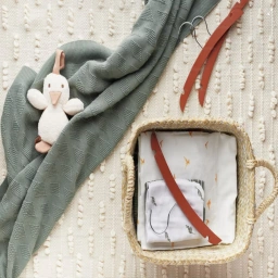 Best baby swaddles Australia — safe sleep solutions